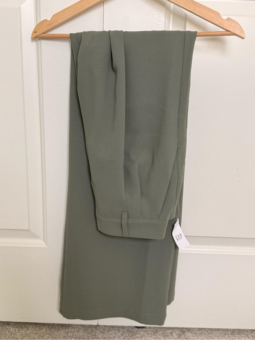 GAP Women's Olive Green Dress Pants